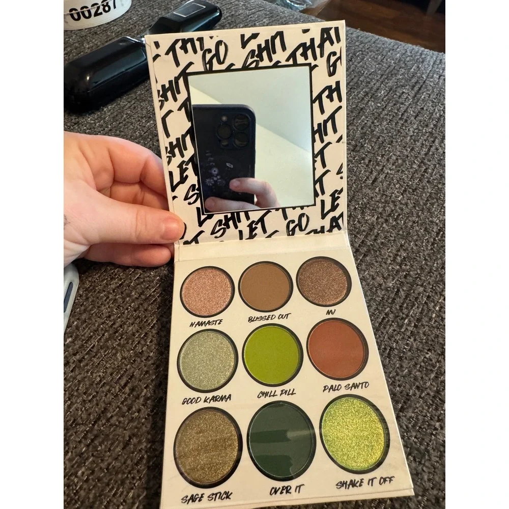 BH Cosmetics Let That Shit Go 9 Color Shadow Palette Green Brown Earthy